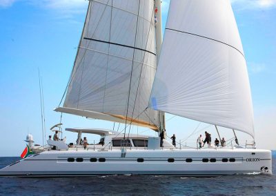Catana 92&prime;