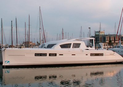 Catana 65